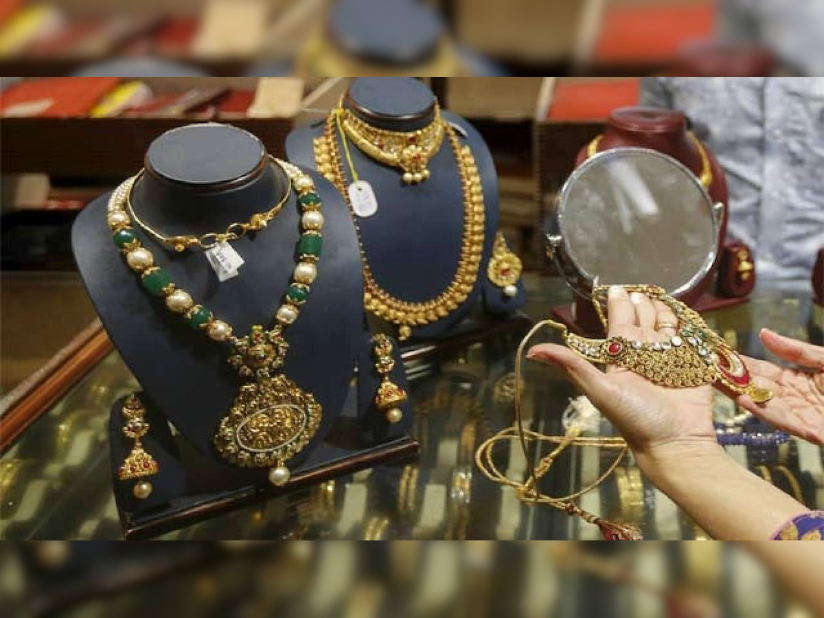 PNB fraud: ED seizes Rs 2 crore from Gitanjali Jewels franchise shop in Bihar