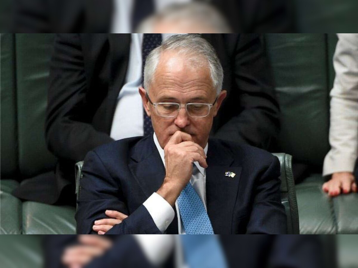 Australia PM Malcolm Turnbull meets deputy to fix sex-scandal split