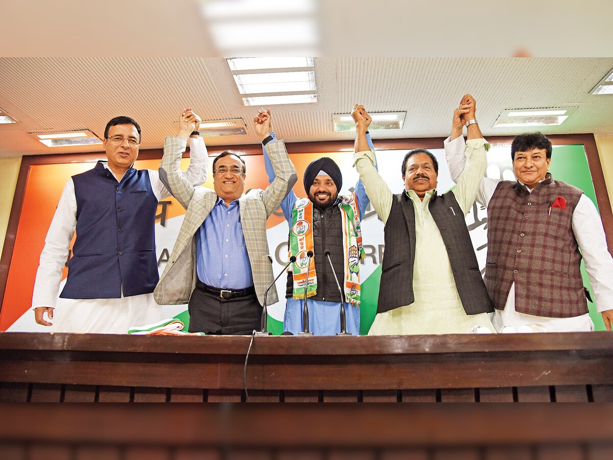 Congress rejuvenates, 'Arvinder Singh Lovely' makes a comeback
