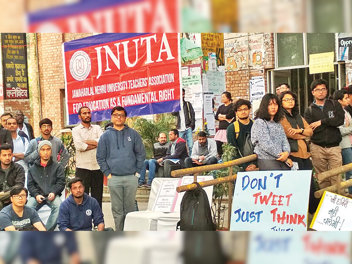 JNU teachers divided over 'compulsory attendance' rule
