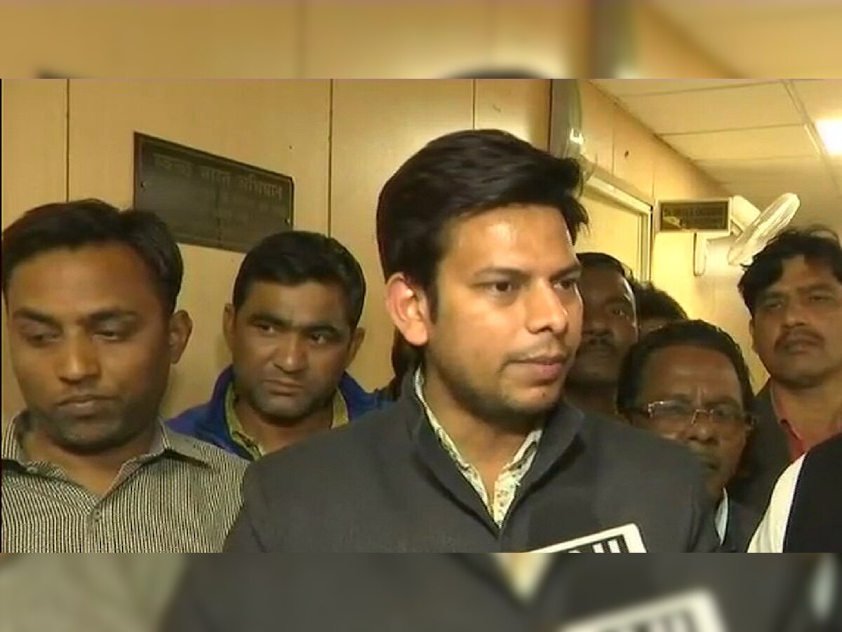 Assault on Chief Secretary: AAP MLA Prakash Jarwal arrested by police