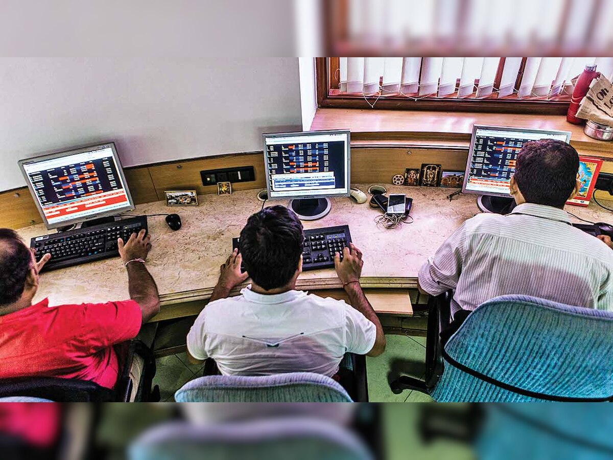 F&O rollovers see Nifty falling to 10000