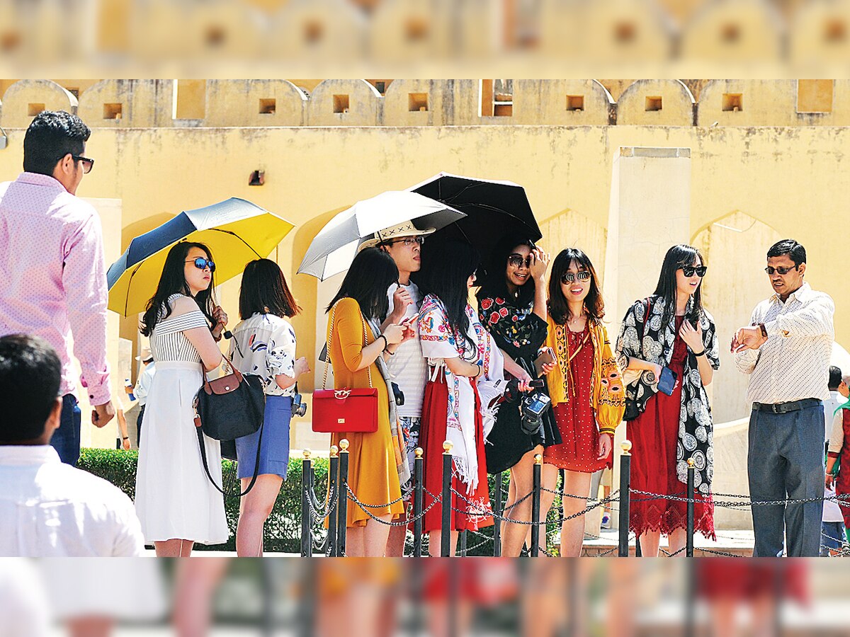 Early summer comes to Capital, Thursday  warmest day of season