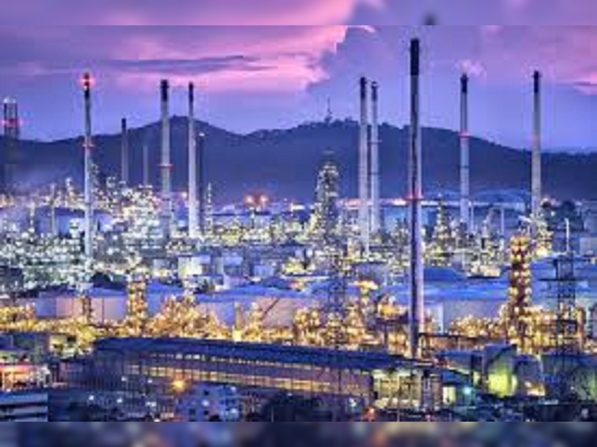 Saudi Aramco looking to buy stake in existing Indian refineries
