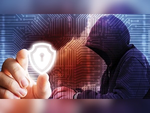 It’s normal, say Digital Age detectives who rely on e-footprint to stalk quarry 