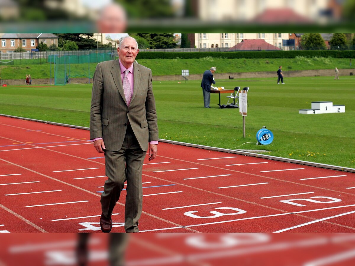 Roger Bannister, first man to run a mile in under four minutes, dies aged 88