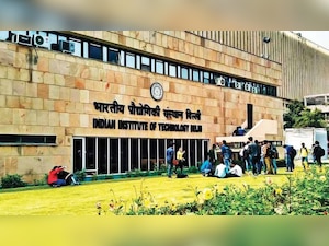 After girls, IITs to have quota for foreign students