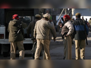 SC/ST Act: Dalit organisations call for Bandh on April 2; bus, mobile internet services suspended in Punjab