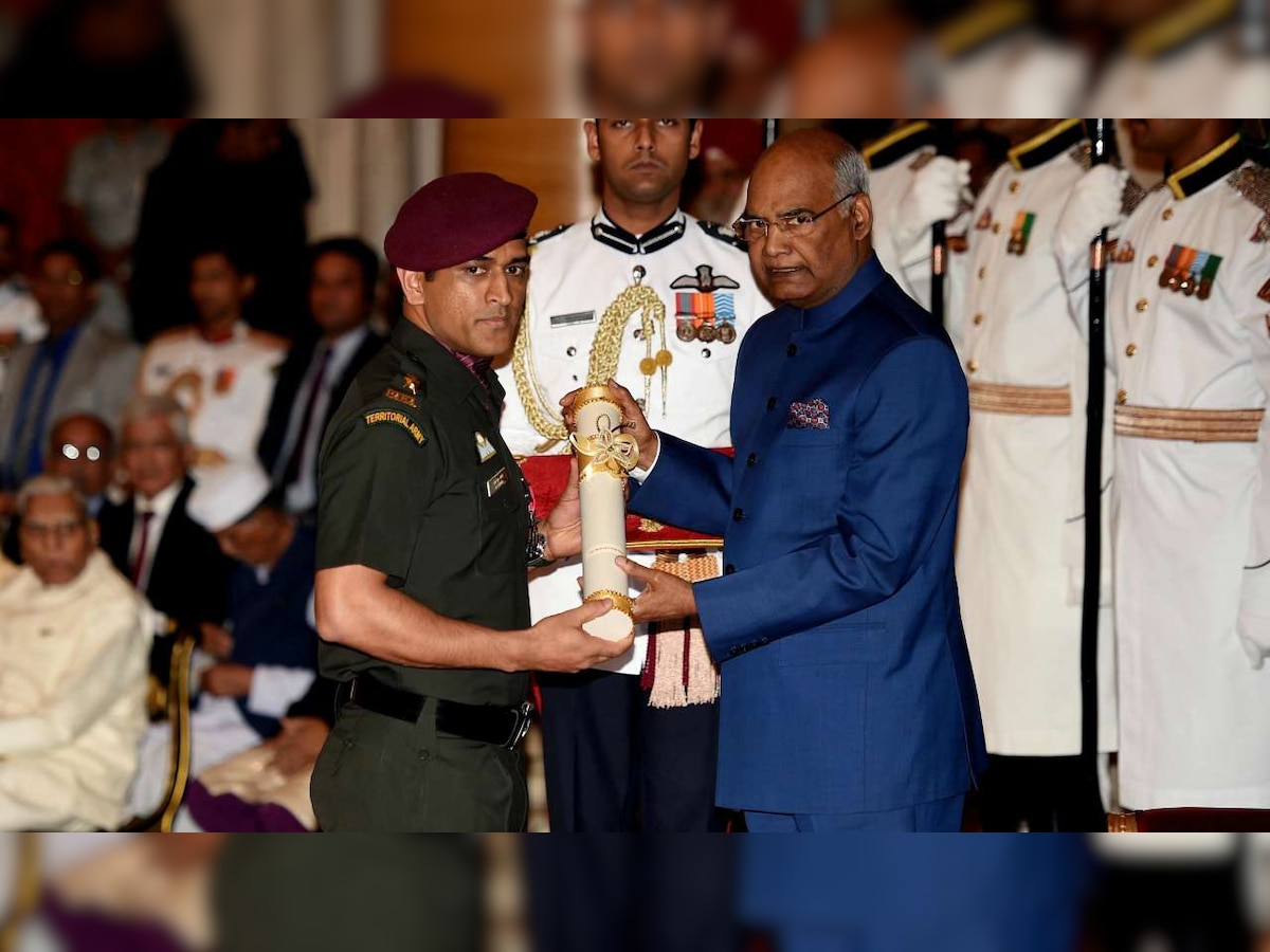 MS Dhoni's reason for donning army uniform while receiving Padma award will make you proud as an Indian