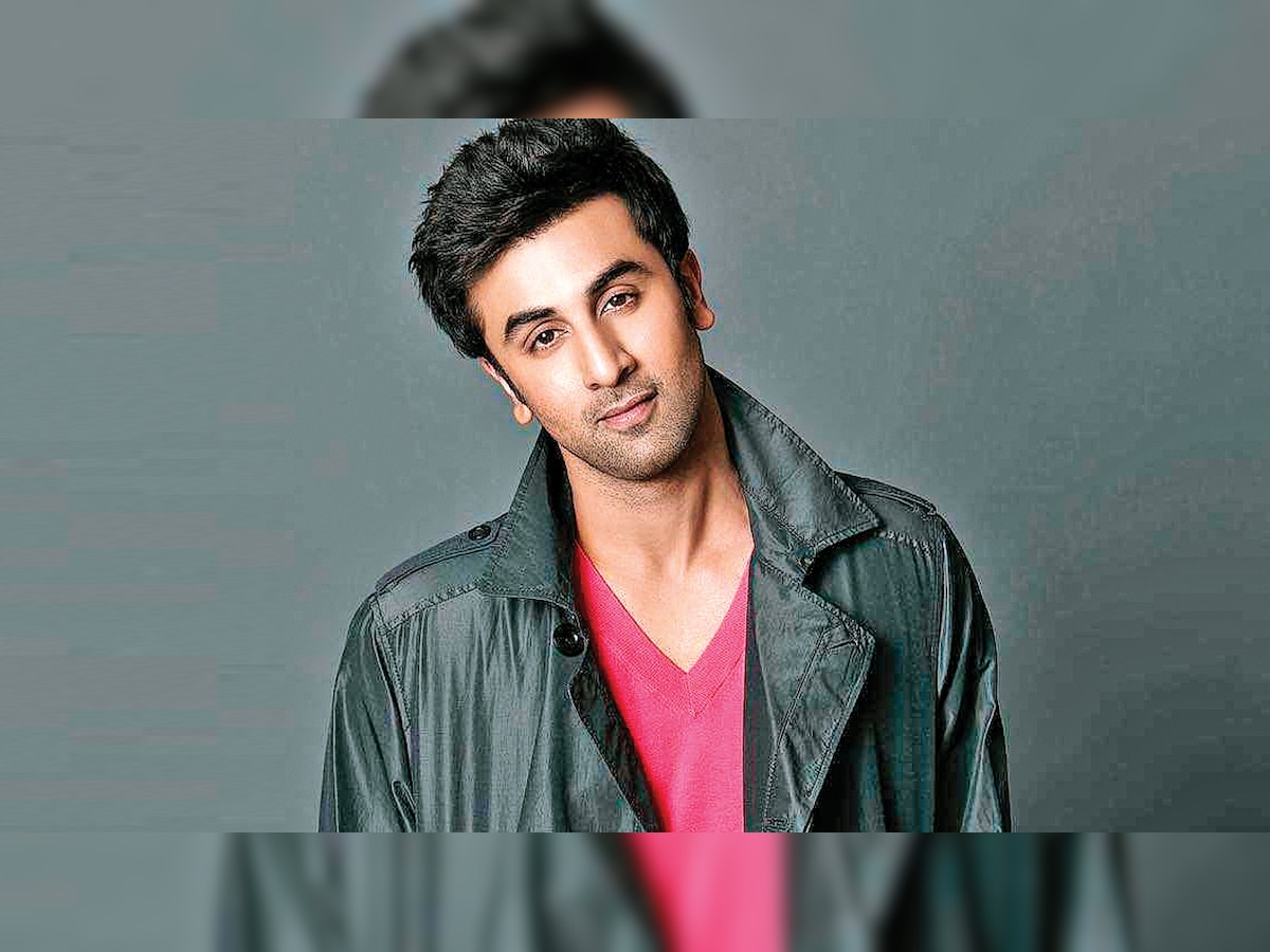 I would start making an omelette, but it would end up as a scrambled egg: Ranbir Kapoor