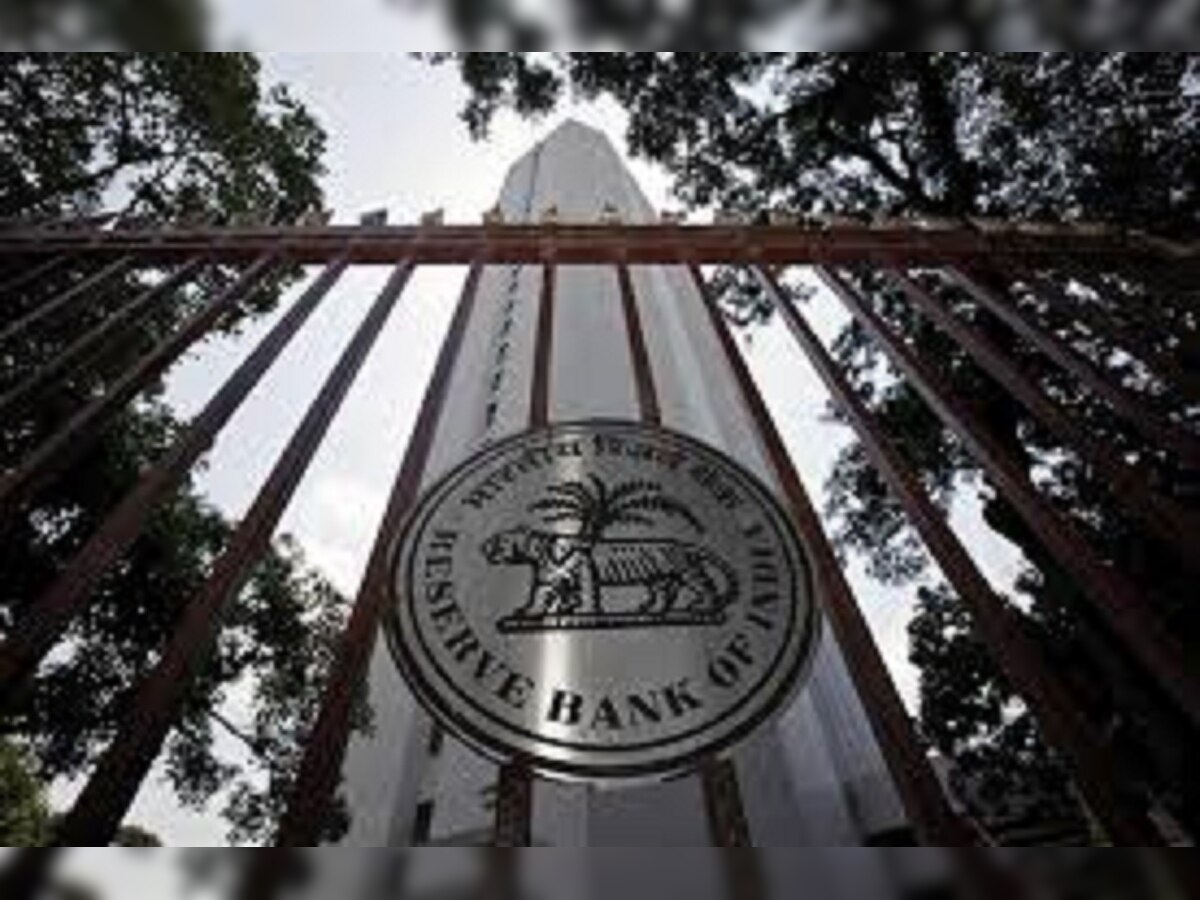 Mounting NPAs: RBI has put 11 PSU banks under scanner, 10 points