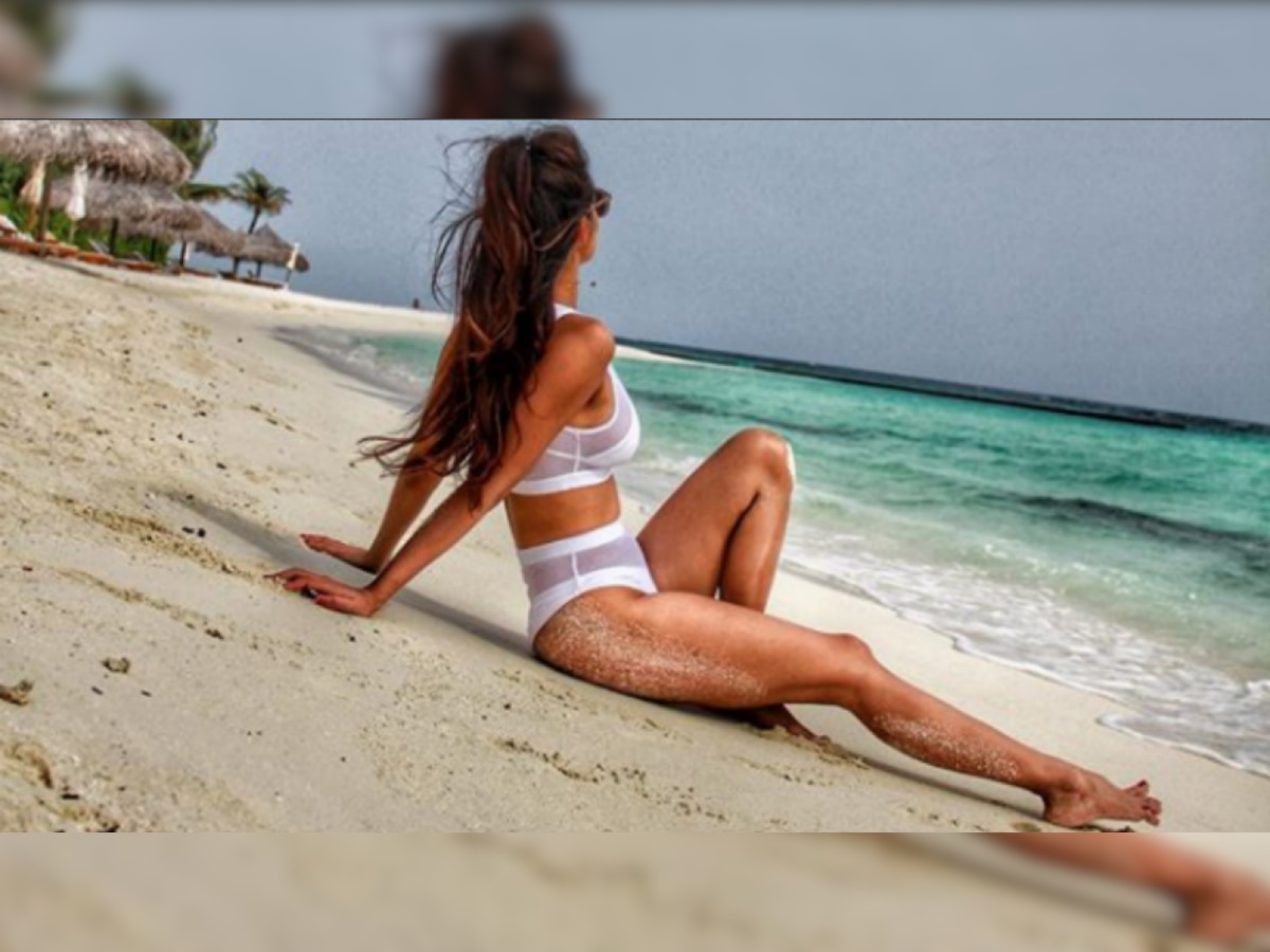 Throwback Thursday: Baaghi 2 actress Disha Patani's bikini picture is breaking the Internet, check pic