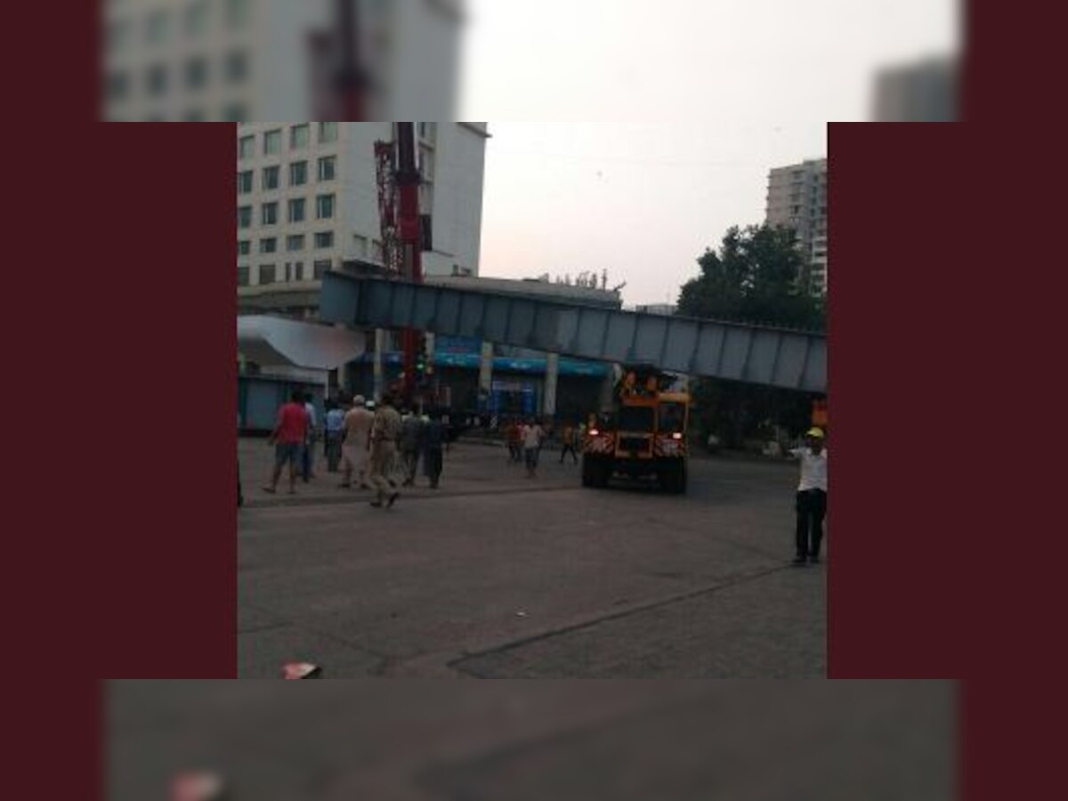 Girder of under-construction flyover in Mumbai's Goregaon collapses; cops share which routes to avoid