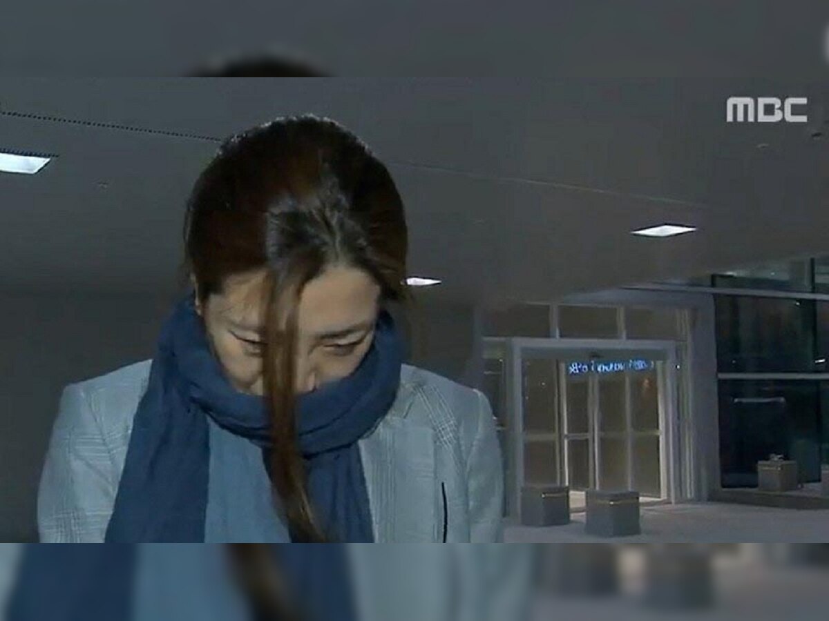 Korean Air 'nut rage' sister apologises for angry outburst, unions asks her to step down from management