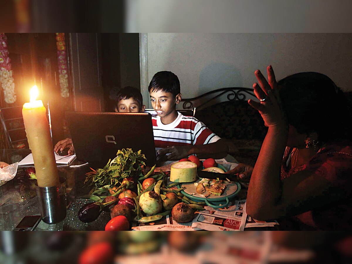East Delhi feels the heat due to several power outages