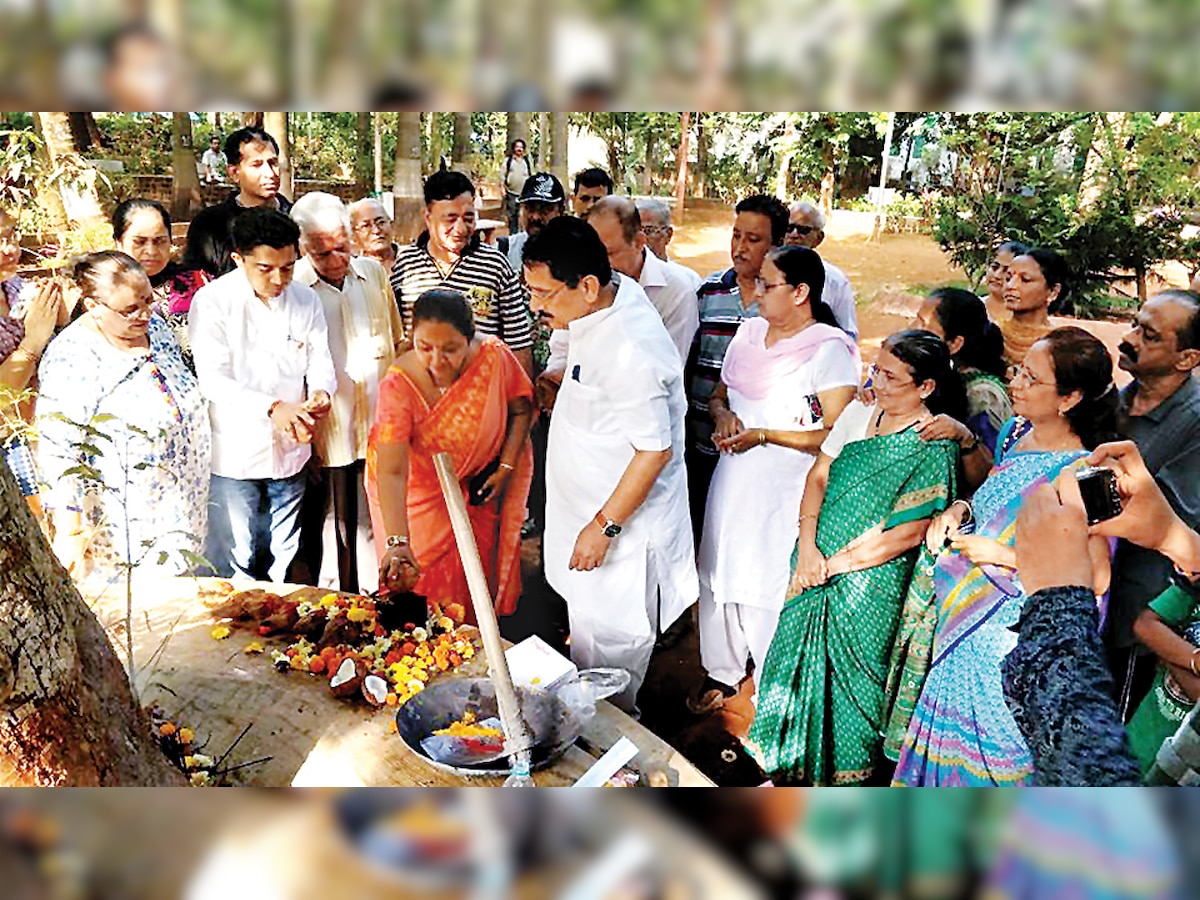 Corporator Rita Makwana launches SK Patil Garden repair work