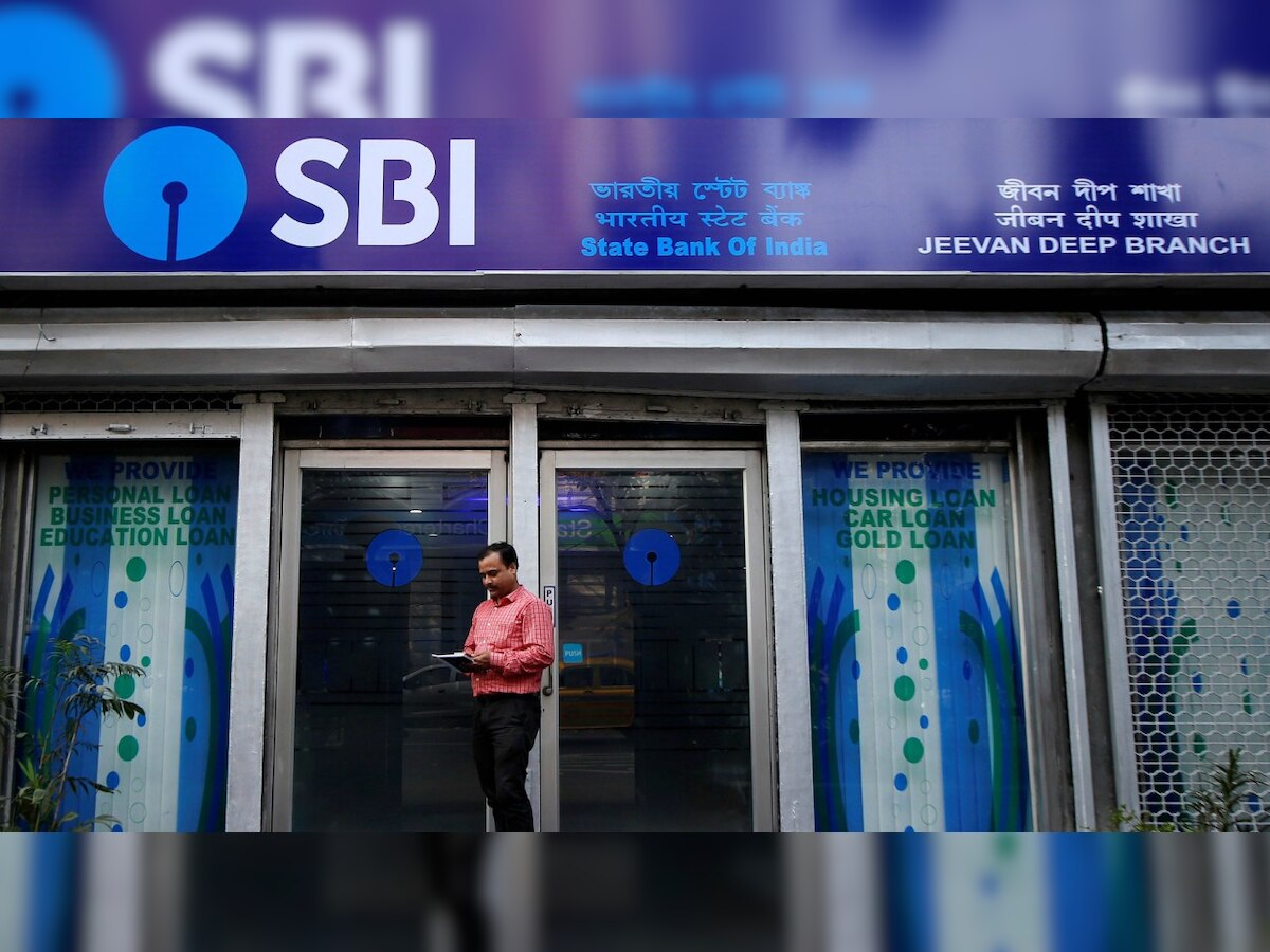 Cash crunch: SBI allows withdrawal up to Rs 2,000 from PoS machines free of charge in smaller towns 