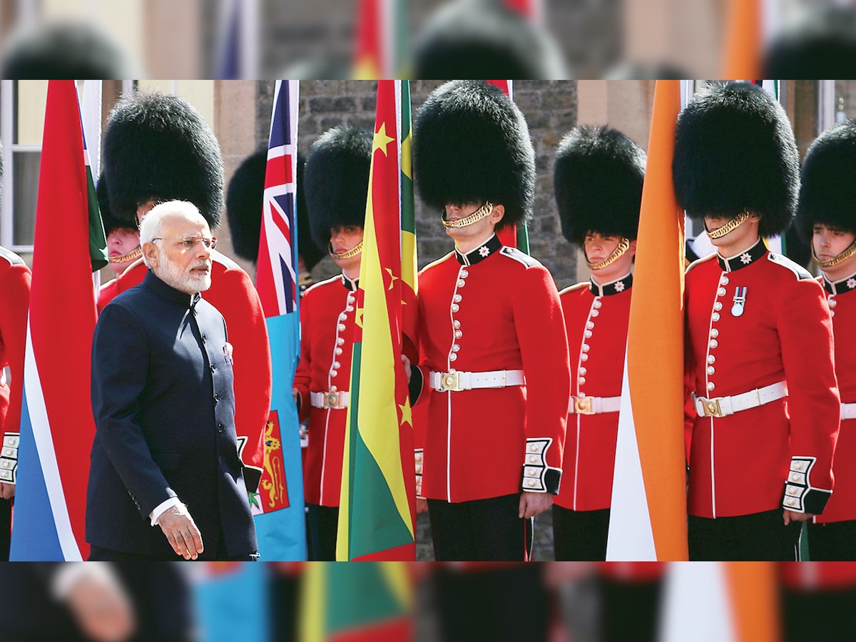 Narendra Modi, 52 leaders meet at CHOGM