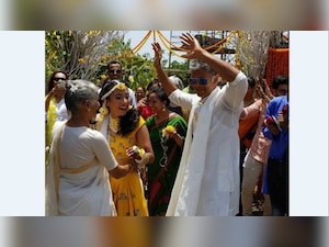 Watch: Milind Soman-Ankita Konwar dance their heart out at mehndi ceremony
