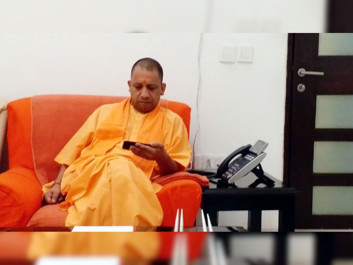 With an eye on 2019 LS polls, UP CM Yogi Adityanath has dinner at Dalit's home