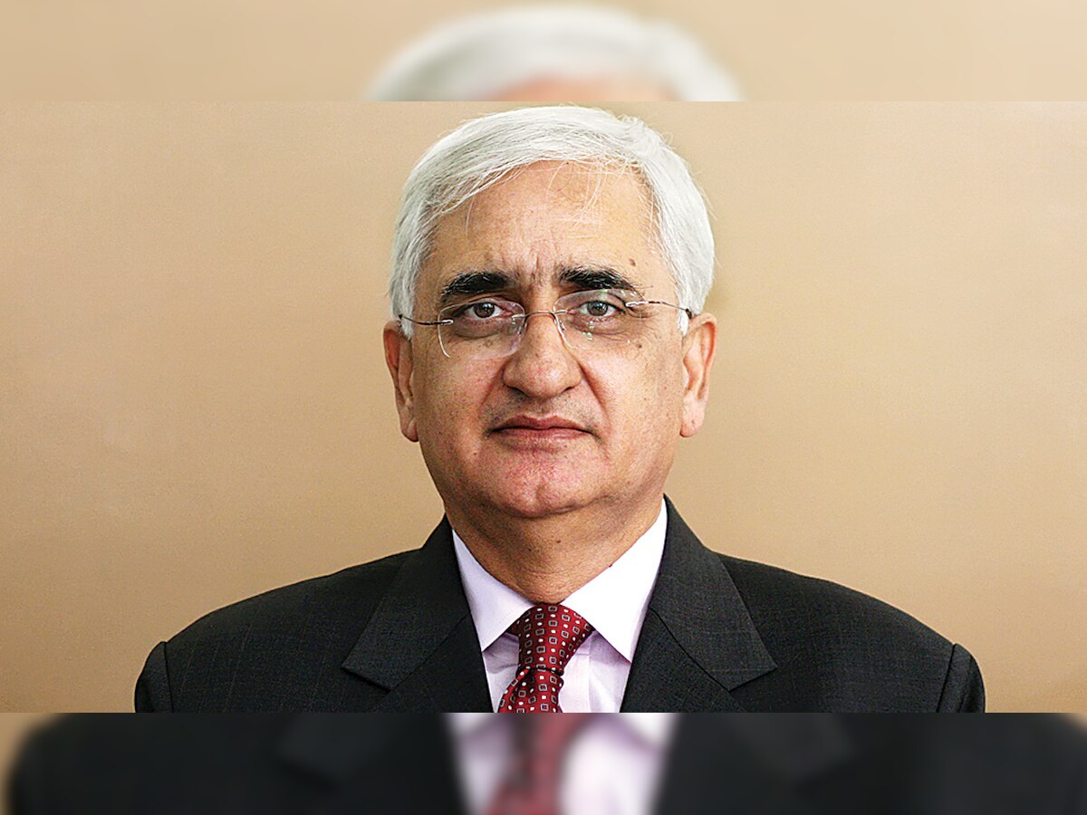 Salman Khurshid ungloves Congress's khooni panja