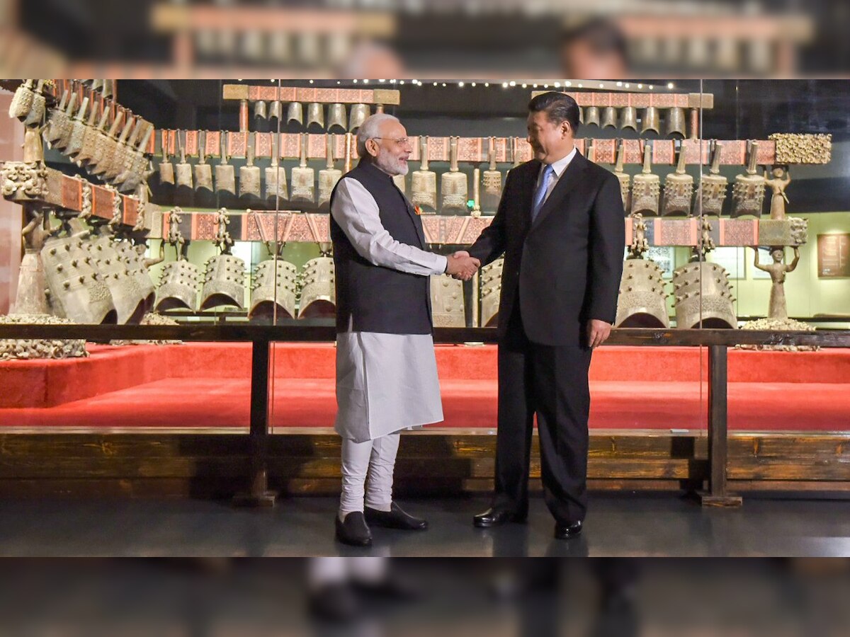 On day 1, Modi, Xi hold 'extensive and fruitful' talks in informal summit 