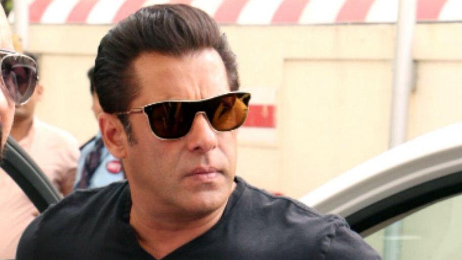Salman Khan Sunglasses Tiger Zinda Hai | 3d-mon.com
