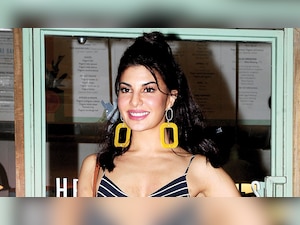 Dear Jacqueline Fernandez, when will you learn Hindi?