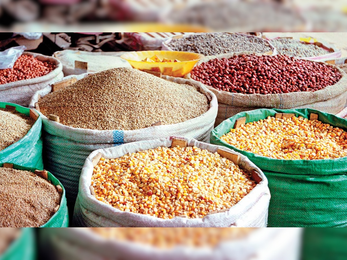 Linking Aadhaar to ration card saved 3.64L MT food grains in Maharashtra