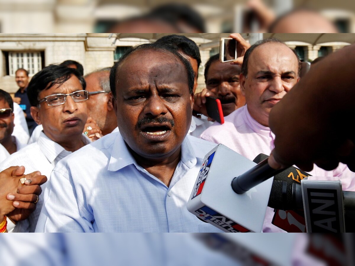 HD Kumaraswamy congratulates PM Modi on completing four years in office
