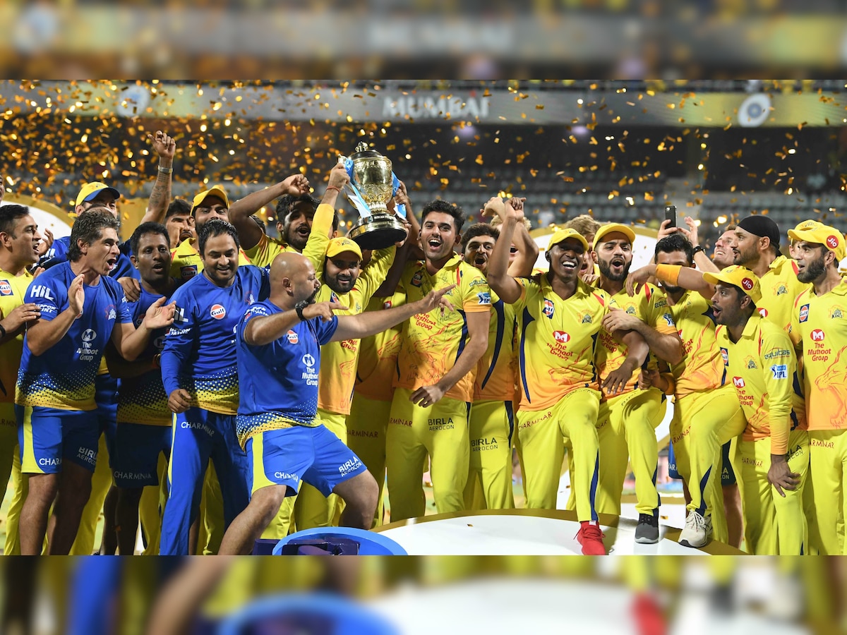 IPL 2018: CSK captain MS Dhoni reveals mantra behind lifting trophy with 'Dad Army'
