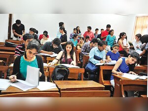 After results, Delhi University aspirants in a fix