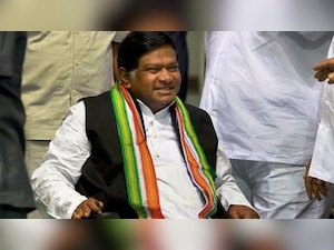Former Chhattisgarh CM Ajit Jogi airlifted to Delhi after week-long battle with pneumonia