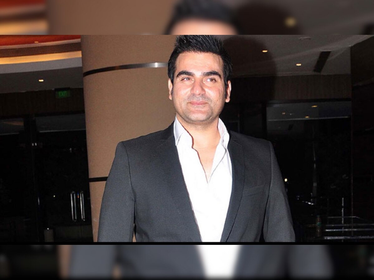 Watch: Arbaaz Khan reaches Thane Anti-Extortion Cell, being questioned in IPL betting case