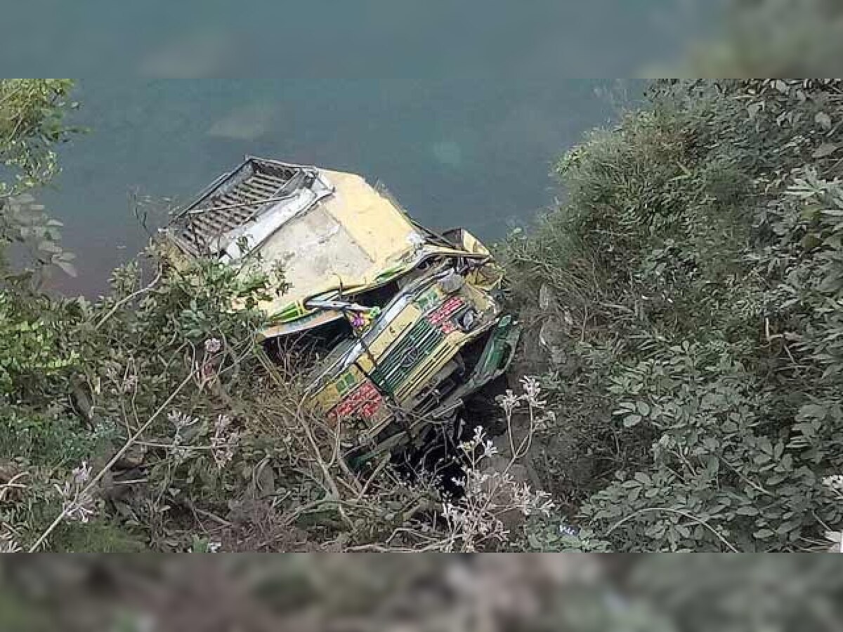 9 killed as bus falls into gorge in Mizoram