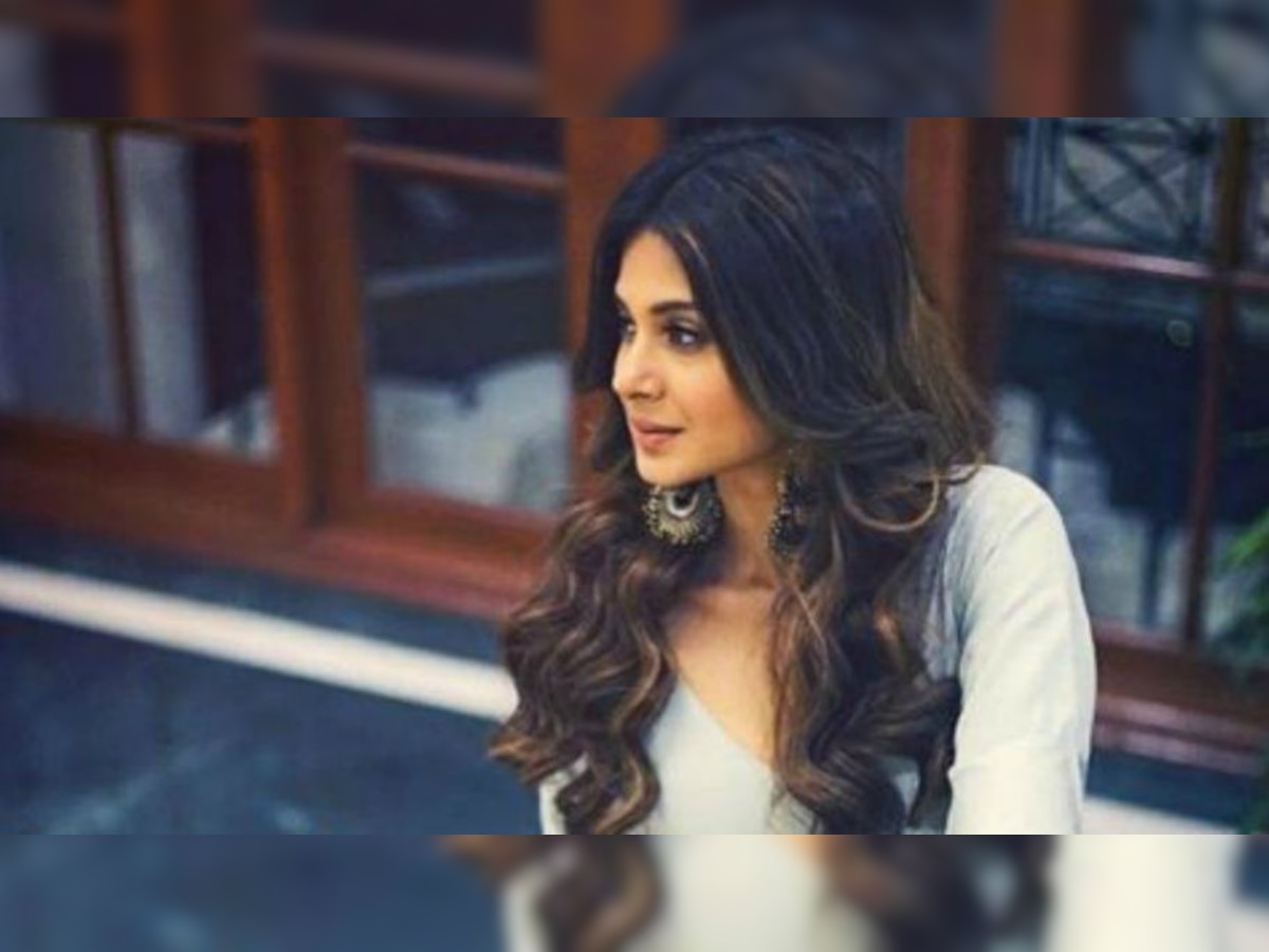 'Preparing food is not dirty' Jennifer Winget's fans tell 'Bepannah' actress on Instagram