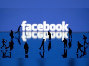 Facebook will redirect opioid buyers to crisis helpline