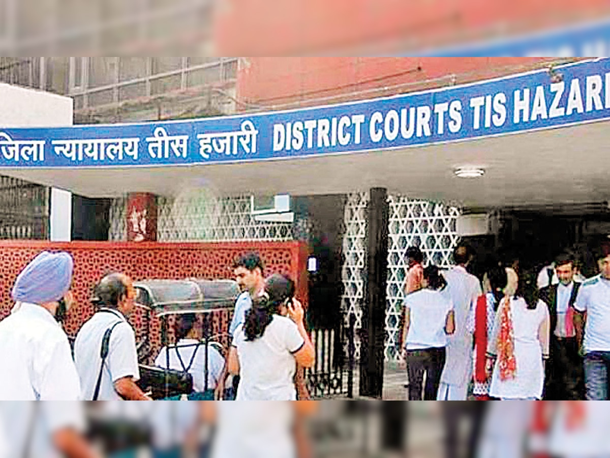 Drunk ex-hubby attacks woman at family court in Delhi