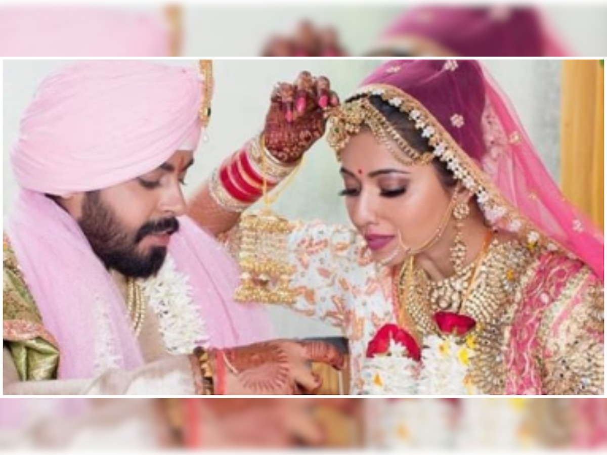 In pics: 'Ghulam' actress Ridheema Tiwari gets married to long-time beau Jaskaran Singh Gandhi