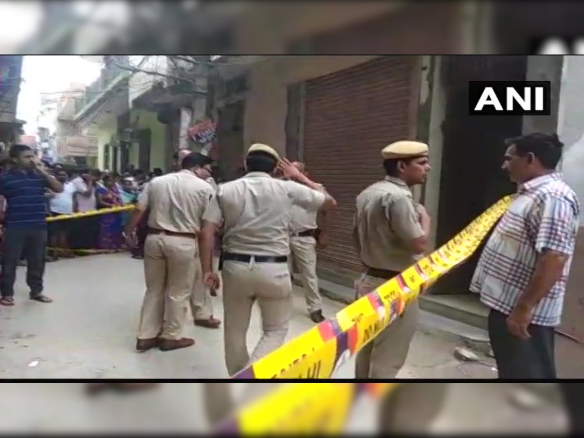 New Delhi: 11 members of a family found dead in Burari