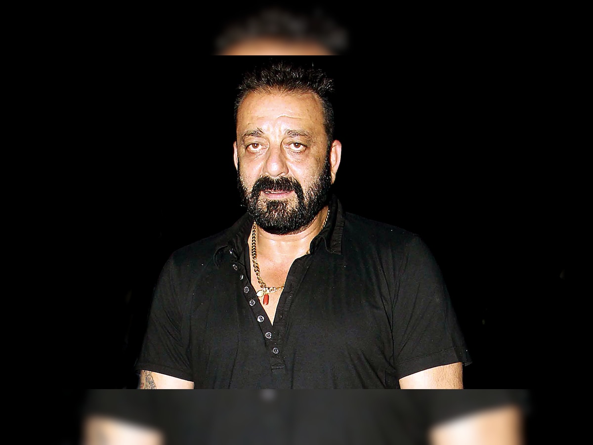 Post Sanju’s release, Sanjay Dutt leaves for family holiday in Singapore