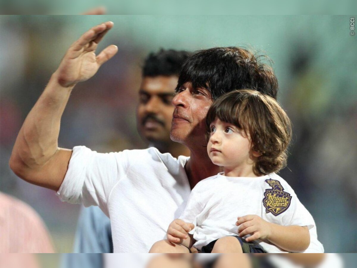 Shah Rukh Khan's little munchkin AbRam just recreated a DDLJ moment and the video is going viral now! Watch