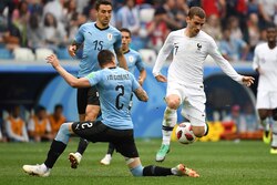 FIFA World Cup Quarter-Final: A set piece and a howler take France past Uruguay