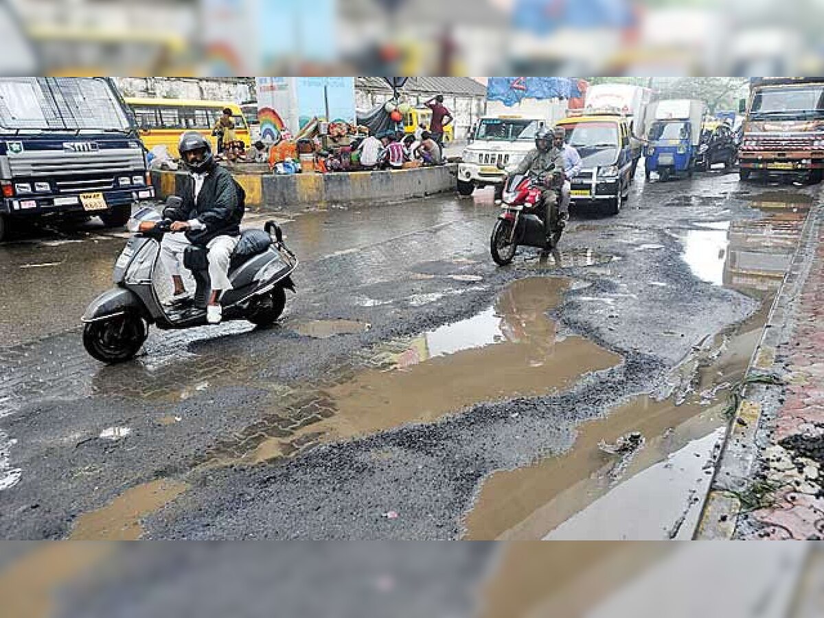 Mumbai: BMC sees 76% rise in pothole complaints over past one week