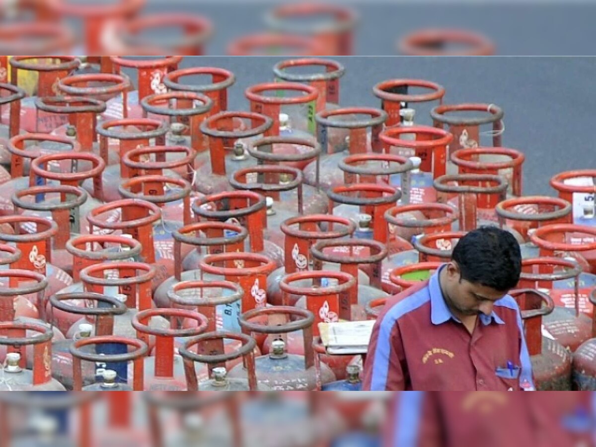 Niti Aayog working on proposal to replace LPG subsidy with cooking subsidy: Kumar