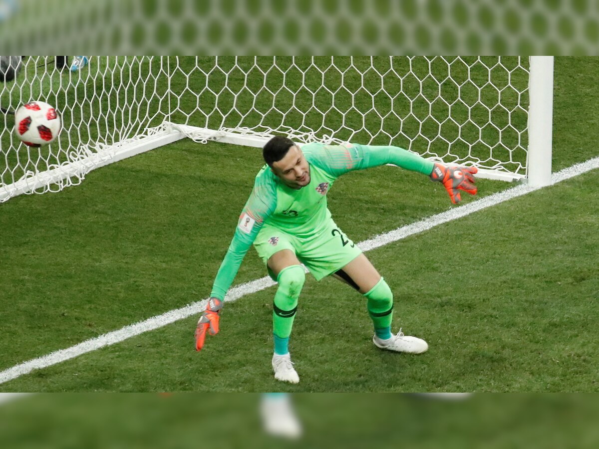 World Cup 2018: Was Croatian keeper Subasic carrying an injury?