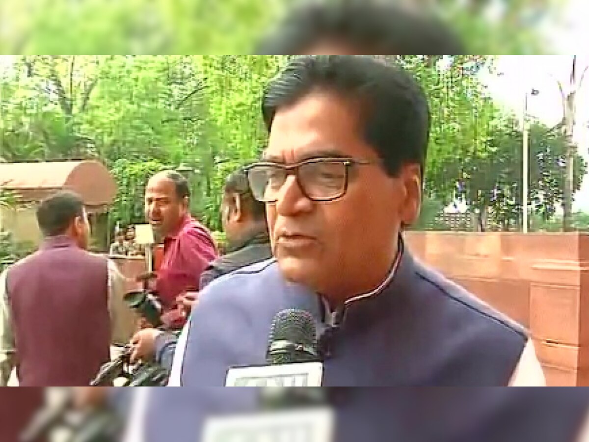 On no-trust vote, Ram Gopal Yadav has most bizarre remark 'explaining' SP's stand 