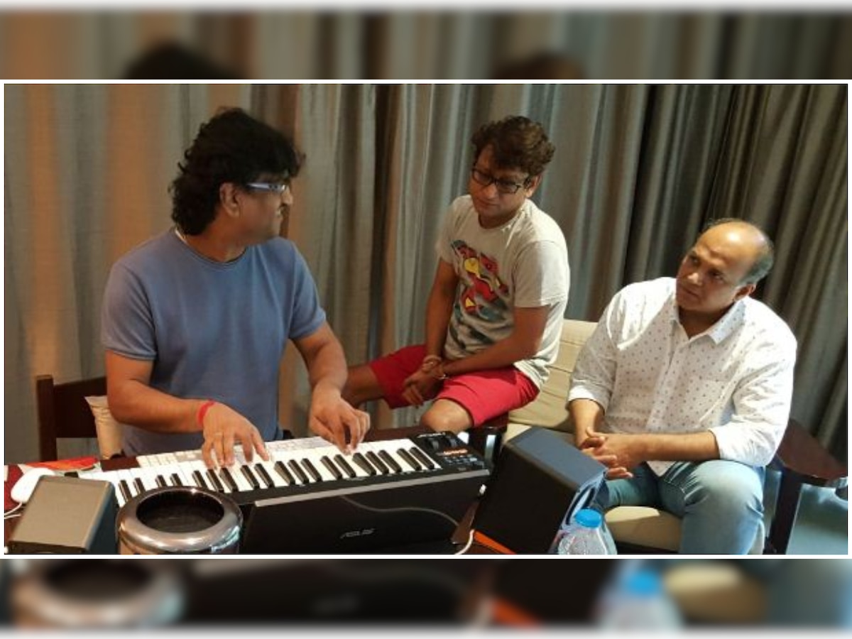 See pics: This is what Ashutosh Gowariker's focusing on while prepping for 'Panipat' 