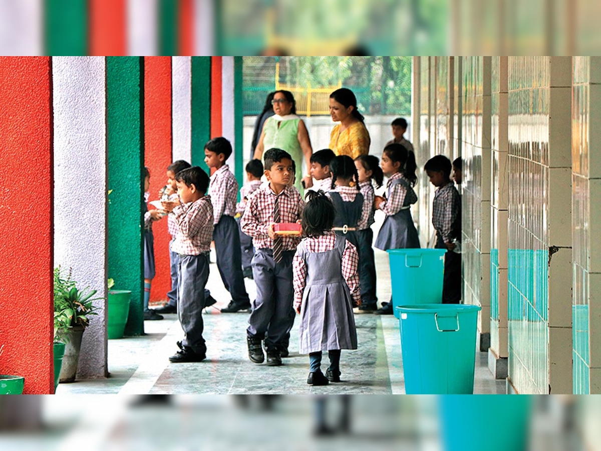 Delhi: Lessons on personal hygiene at MCD school