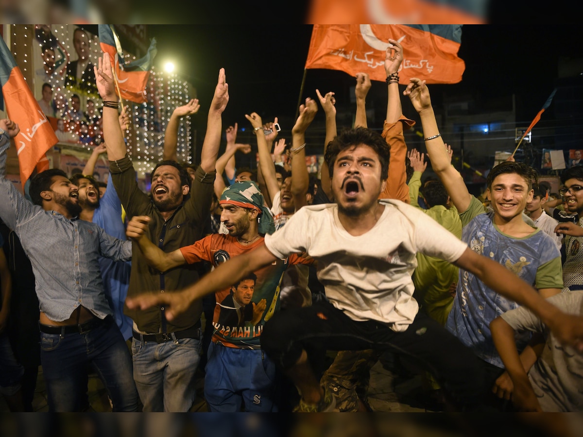 Pakistan Election 2018: PTI supporters throng streets in celebration, PML-N warns of protests - 10 latest updates 